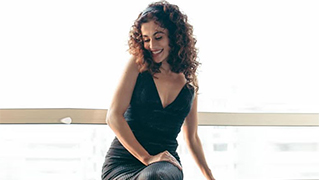 Taapsee Pannu Embraces Bold Choices, Shares Stunning Moments on Social Media!