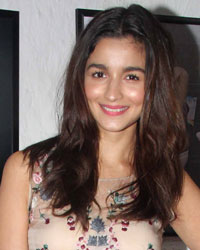 Alia Bhatt at Dabboo Ratnani 2016 Calendar Launch