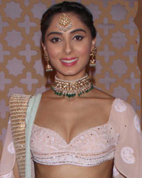 Pernia Qureshi at Jaanisaar Promotional Event