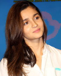 Alia Bhatt at Shandaar Movie Song Launch