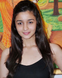 Alia Bhatt at Splassh Art Exhibition Inauguration