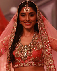 Pernia Qureshi at India Bridal Fashion Week 2015