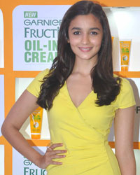 Alia Bhatt at Garnier Fructis Oil In Cream Launch