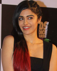 Adah Sharma at Kids Choice Awards 2016