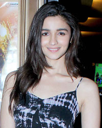 Alia Bhatt at Special Screening of Humpty Sharma Ki Dulhania