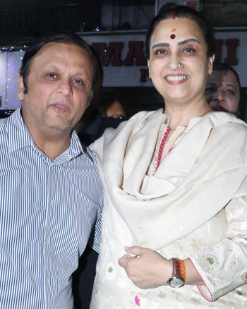 Asif Bhamla and Chitra Wagh