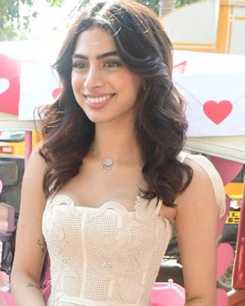 Khushi Kapoor