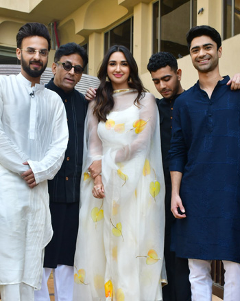 Bhawsheel Singh Sahni, Ram Madhvani, Nikita Dutta, Sahil Mehta and Taaruk Raina