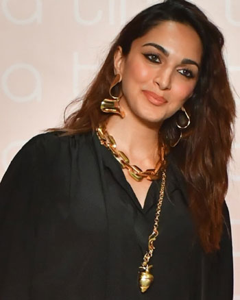 Kiara Advani at the launch of Tira's New Store