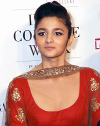 Alia Bhatt at Manish Malhotra Show at ICW 2014