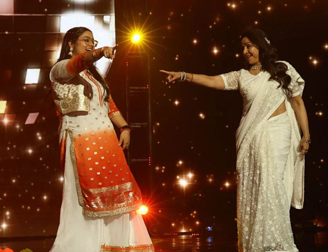 Indian Idol 15: Hema Malini reveals being scared to sign Big B, Shatrughan starrer Naseeb!