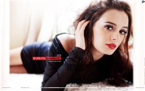 Evelyn Sharma