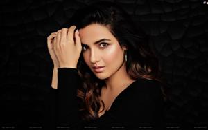 Jasmin Bhasin