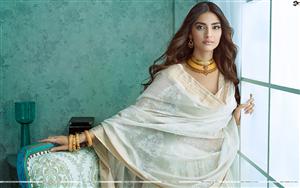 Sonam Kapoor