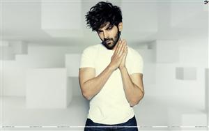 Kartik Aaryan