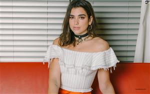 Dua Lipa