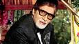 Big B roams around Delhi unnoticed