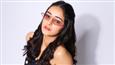 Ananya Panday celebrates success of her debut film Student of the Year 2 with her team