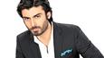 Is Fawad not comfortable in getting cozy with Sonam?