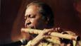 Son makes a Lyrical moving documentary on Flautist Hariprasad Chaurasia