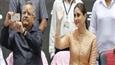 Selfie with Kareena lands Chief Minister in trouble