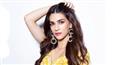 Kriti Sanon shares a cute BTS picture from her upcoming film!