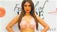 Spotted: Pooja Misrra as a showstoper in a baby pink bra