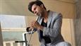 Rajkummar Rao flaunts his bathroom singing skills! Check it out. 