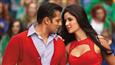 Chivalrous Salman rescues 'ladylove' Katrina... again