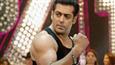 Salman makes up for his forgotten promise