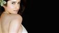 No link ups with Purab, we are like two guys: Smilie Suri