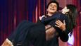 Shah Rukh's 'Shower Dance' in public