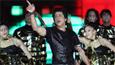 Whoa! SRK performs to sold out shows 