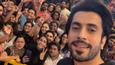 Sunny Singh's candid moment with a fan is the cutest thing ever!