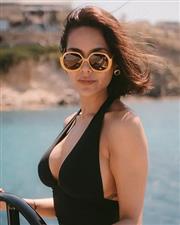Esha Gupta