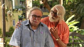 Bollywood gives thumbs up to 102 Not Out