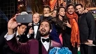 Have you seen this Bollywood's IIFA-selfie?