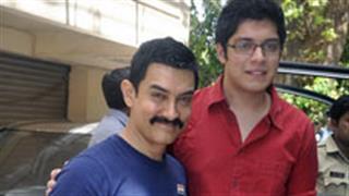 Lacking Command: Aamir clueless about his son Junaid's plans