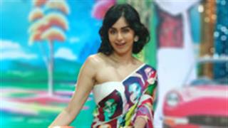 Adah Sharma upped the fashion game on Star Screen Awards!