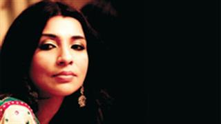 Ahlam, Amjad Khan's daughter loves theatre, not movies