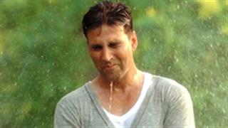 Merry-go-rounds make Akshay uncomfortable