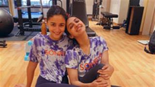 Alia Bhatt feels soh-cute, perhaps soh not funny with bestie Akansha Ranjan Kapoor!
