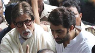 Case against Amitabh, Abhishek over tricolour insult