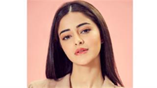 Ananya Panday looked like a breath of fresh air as she graced the red carpet of a recent event in Mumbai!