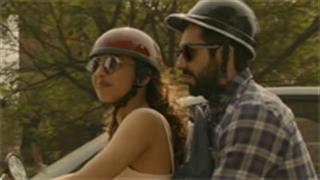 Naina Da Kya Kasoor from AndhaDhun concur the notion that 'Love is Blind'
