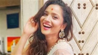 आज भी इतनी ही ख़ुशी से ज़िन्दगी व्यतीत करती हैं अंकिता, जान कर रह जाएंगे दंग