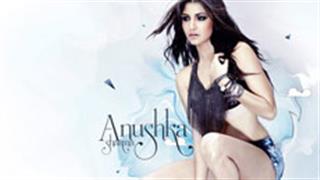 Who's calling Anushka repeatedly?