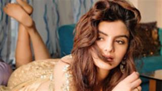 अपनी डेब्यू तेलुगु फिल्म में सेक्सोलॉजिस्ट का रोल निभाएंगी अन्वेशी जैन