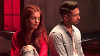 Arjun Kanungo launches his new single with Momina Mustehsan