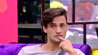 Bigg Boss contestant Asim Riaz was spotted twice wearing the Label Kurtees, making a cool style statement